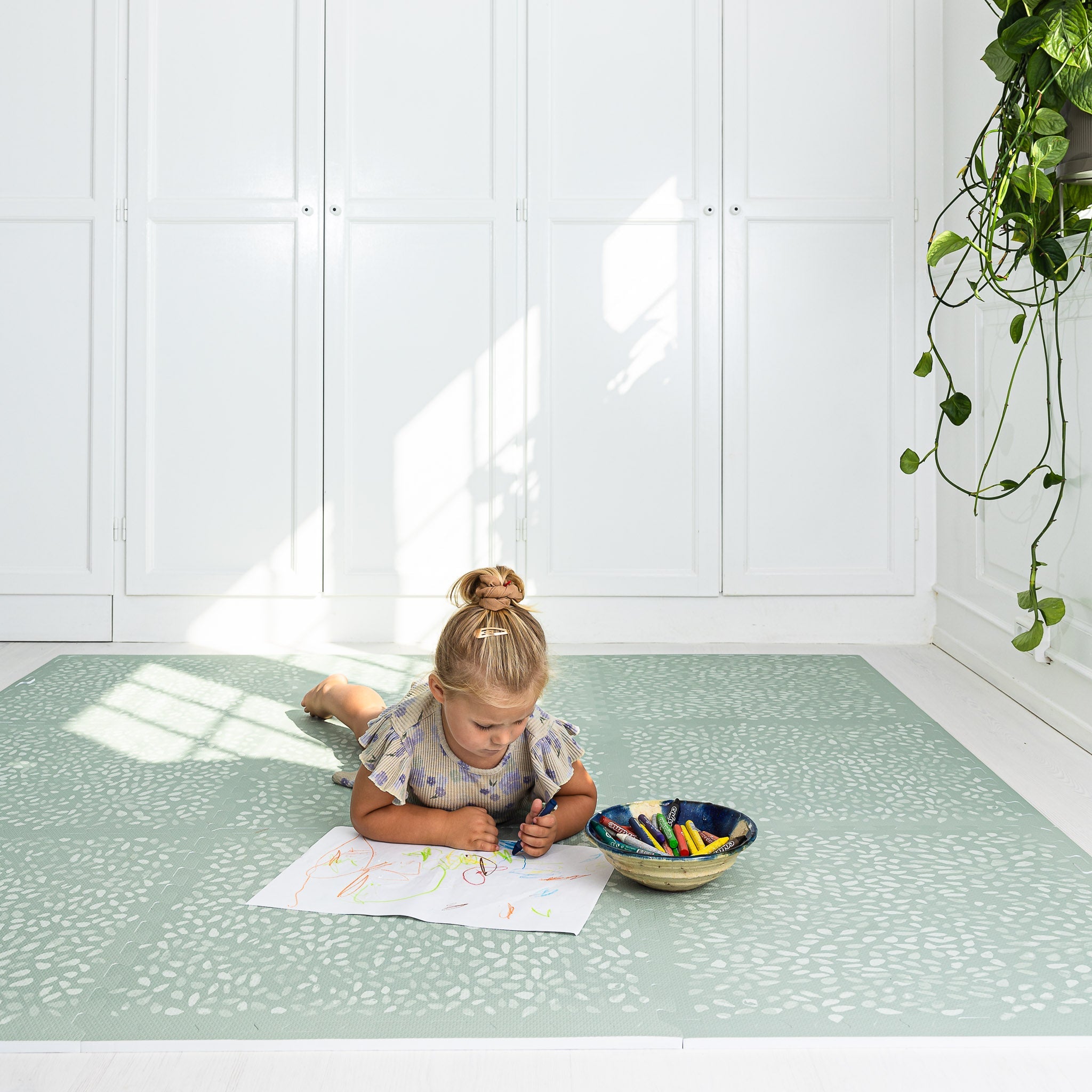 Flower Play Mat Sage