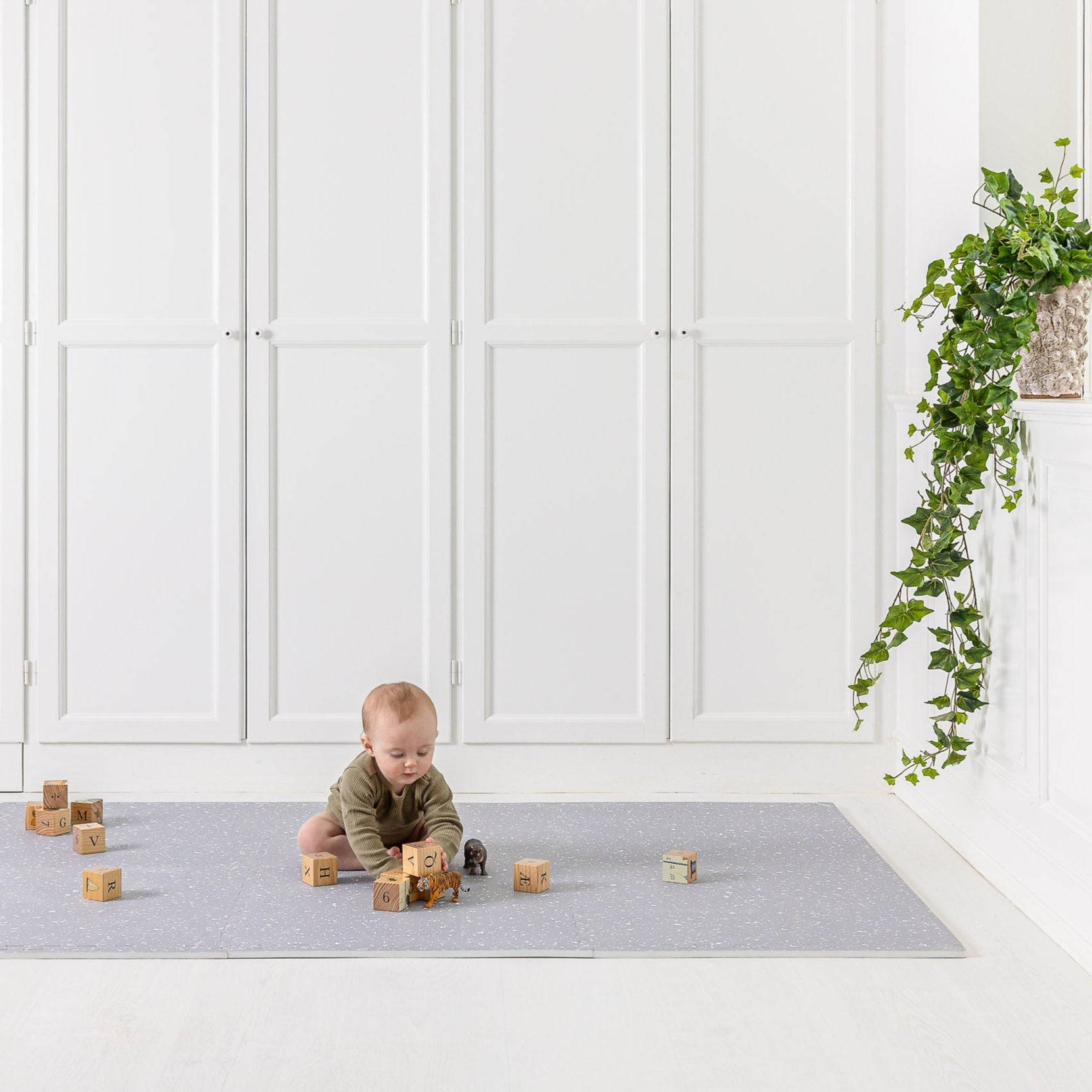 Terrazzo Play Mat Stormy Gray